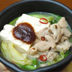 ピリ辛ホルモン豆腐